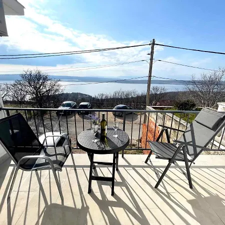 In 42940 Apartament